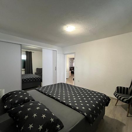 Apartman Pear - Makarska Exteriör bild