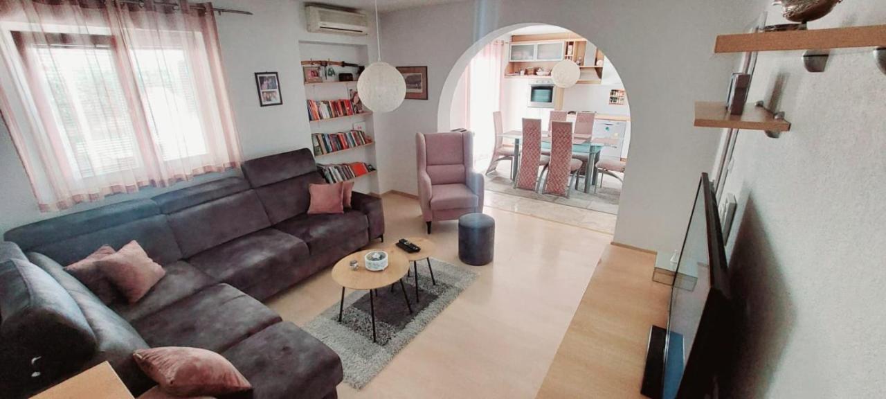 Apartman Pear - Makarska Exteriör bild