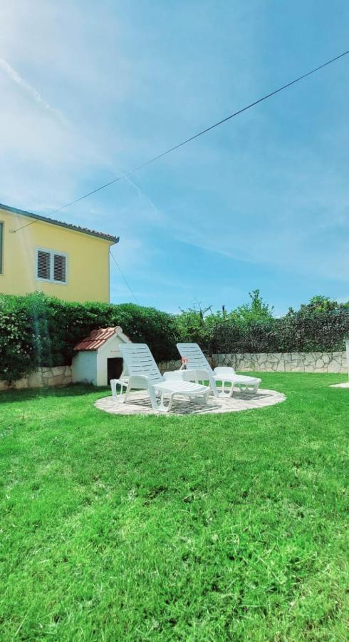 Apartman Pear - Makarska Exteriör bild